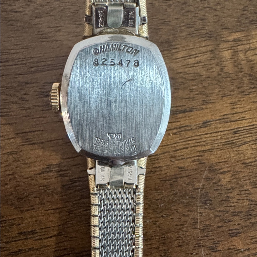 Hamilton Gold Women's Watch - Picture 4 of 6